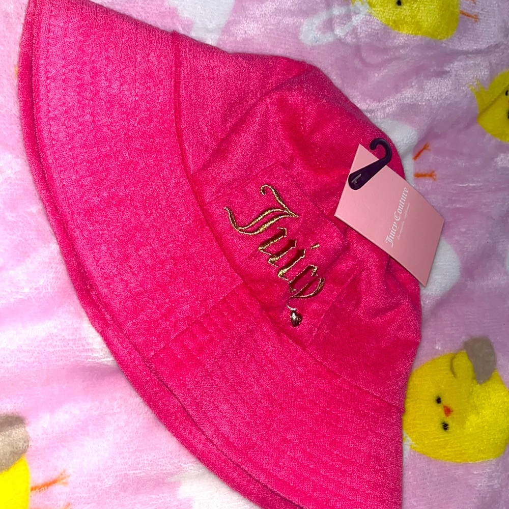Juicy couture hat
